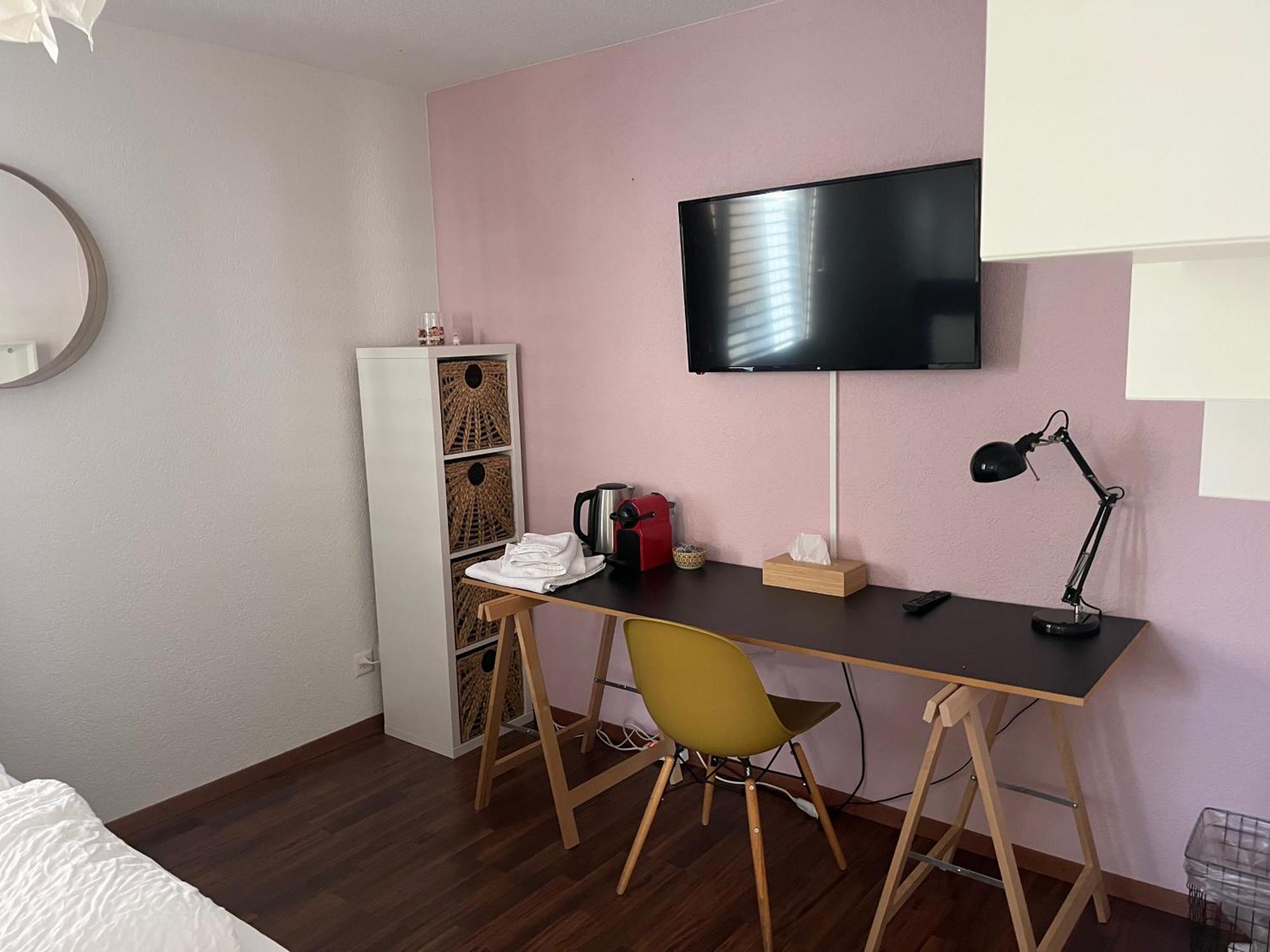 Schoene Doppelzimmer In Mandach Böttstein Kültér fotó